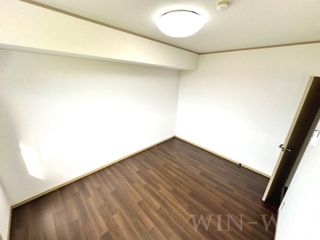 セジュールスールの洋室