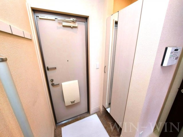セジュール潮崎の玄関