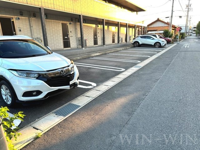セジュール潮崎の駐車場