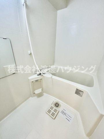 ドゥーエ江坂Ⅱの浴室