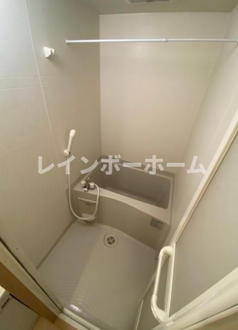 ルミナスの浴室