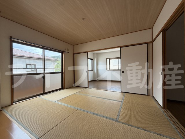 プラムハイツ2号棟の和室|きれいな和室です