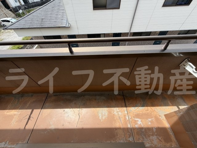 プラムハイツ2号棟のバルコニー|広々としたバルコニーです