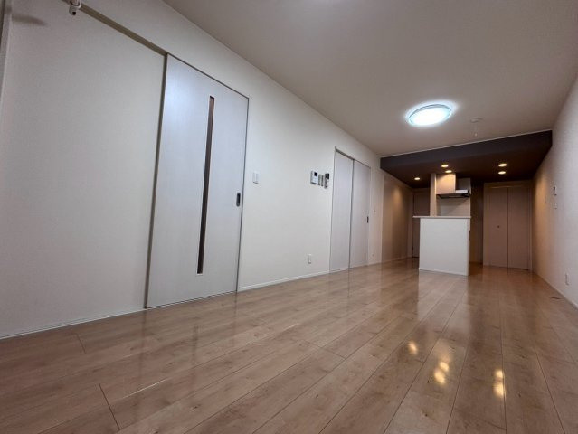 ラシーネ本陣　名古屋市賃貸　仲介手数料無料の居間・リビング
