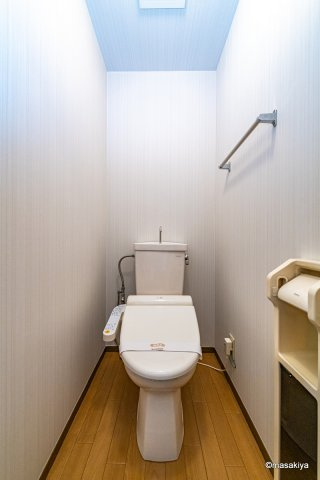 サンロードＫのトイレ|トイレ　ウォシュレット付き。