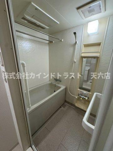 キングマンション天神橋IIの浴室