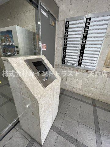 キングマンション天神橋IIのエントランス|建物の内部です