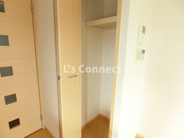 【設備】 | スカイハイム | ＬＤＫにも収納付き。