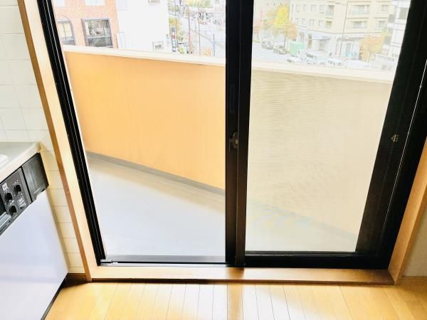 サンハイツ浅草のバルコニー