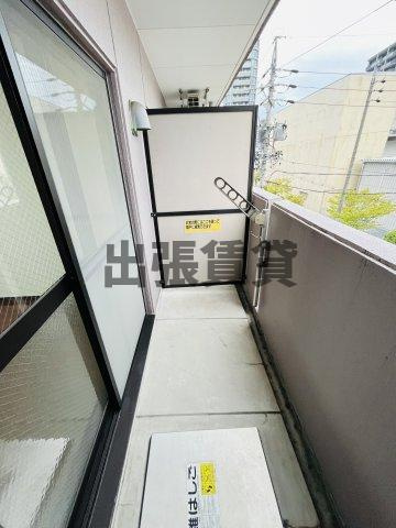 YOSHIX代官町のバルコニー