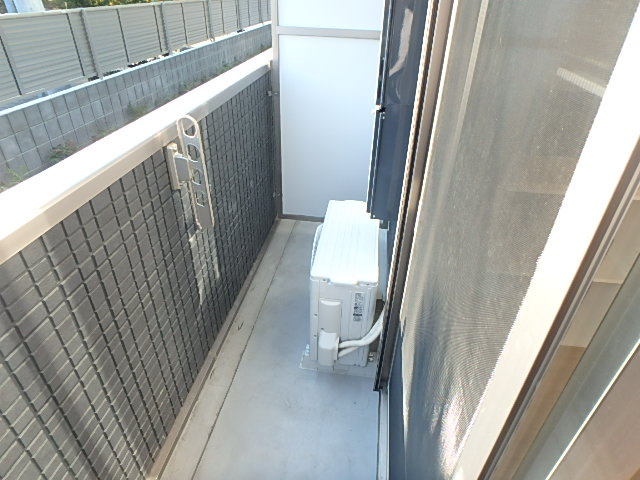 葛飾区亀有１丁目の賃貸マンションのバルコニー