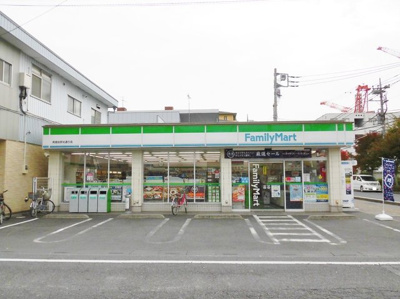 ファミリーマート南越谷北通り店まで160ｍ