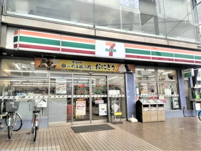 セブン－イレブン 越谷大袋駅前店まで700ｍ