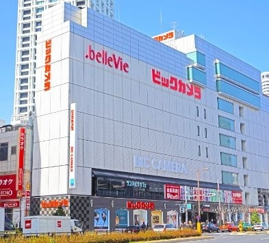 ビックカメラ赤坂見附駅店 徒歩19分。 1510m