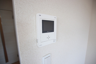 訪問者も確認できるＴＶモニタ付きドアホン