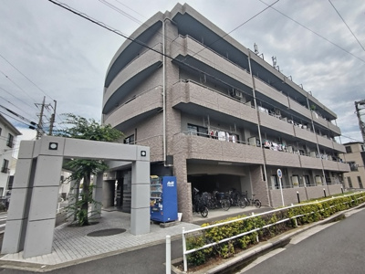 ★全室南向きの5階建てのマンションです♪