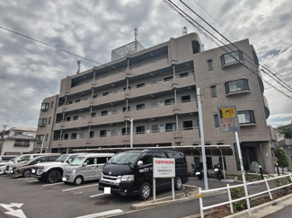★全室南向きの5階建てのマンションです♪