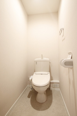 ※別室参照写真★トイレは快適な多機能便座★