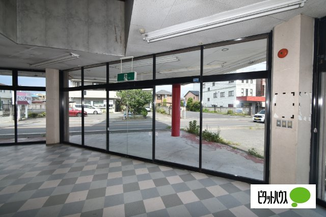 桐生市相生町貸店舗の内装
