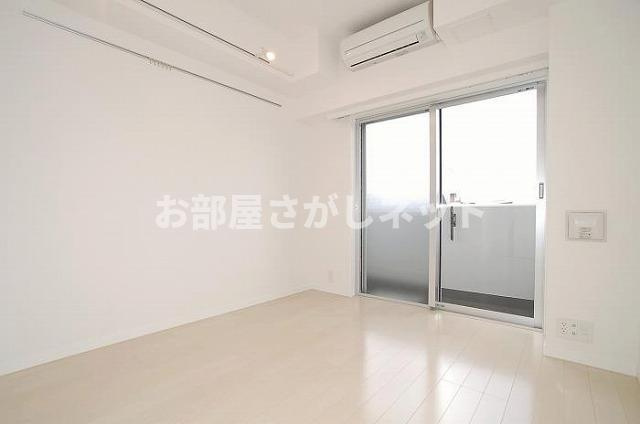 ステージファースト後楽園【おとり物件なし】#学生・社会人にオススメ！初期費用分割払いOK！の居間・リビング