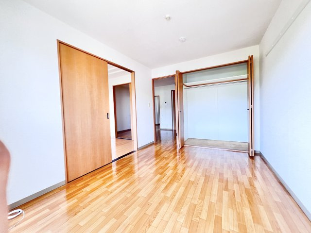グランドールの収納|※別部屋参考写真
