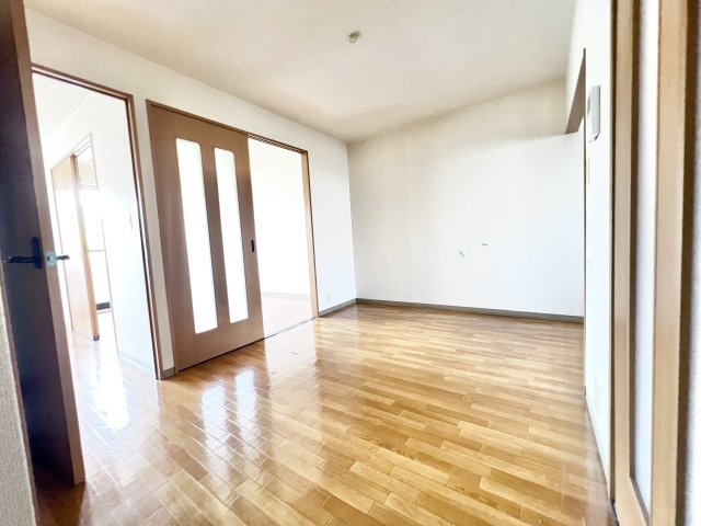 グランドールの居間・リビング|※別部屋参考写真