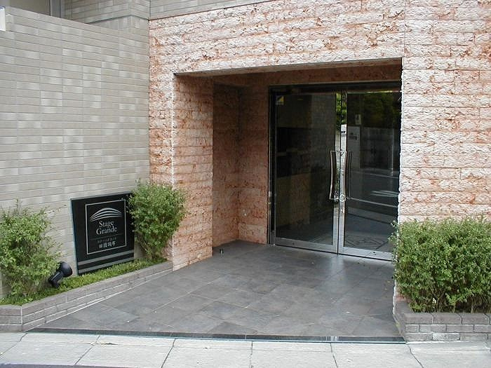 ステージグランデ田園調布のエントランス
