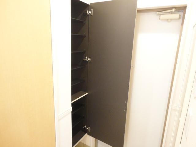 フォレストガーデンの収納|下駄箱