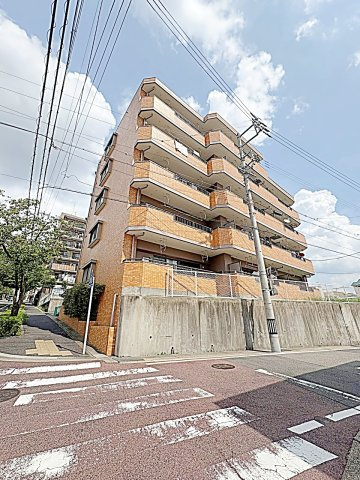 グリーンヒルズ浅井の外観