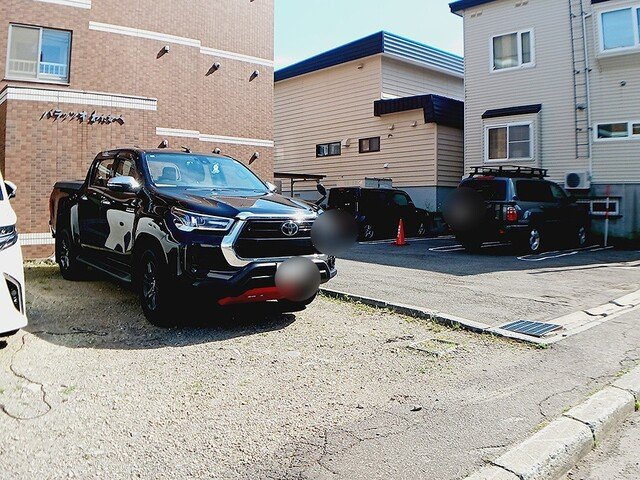 パラッツオわたなべの駐車場