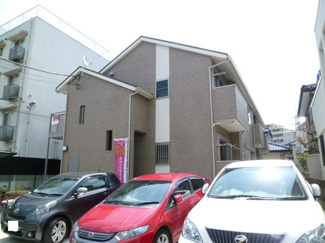 ★敷地内駐車場★（空き状況・使用料等詳細はご確認下さい）