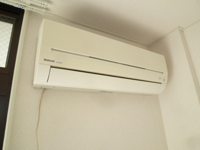 エアコンは設備で2台！！