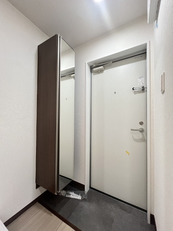 エテルノアの玄関