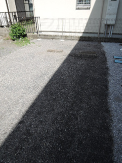 敷地内駐車場（2台のみ。空車要確認）