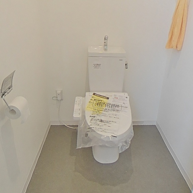 岐阜市茜部新所１丁目の事務所のトイレ|2F