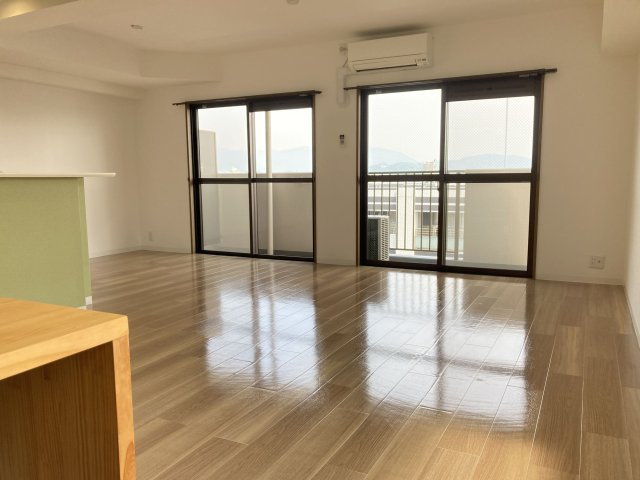 【居間・リビング】 | アビターレ駅南