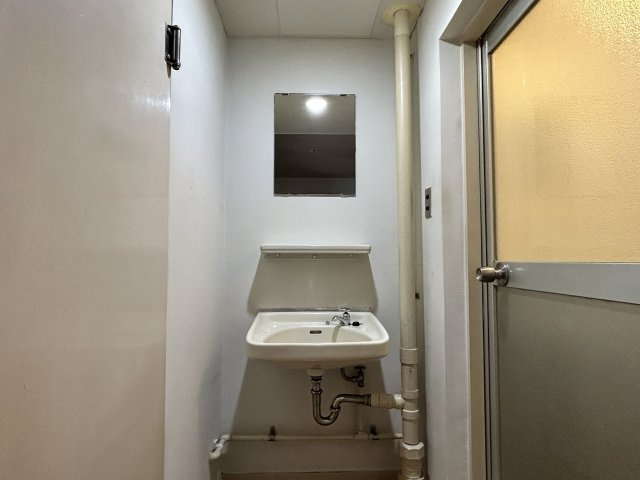 【玄関】 | 新谷ビル