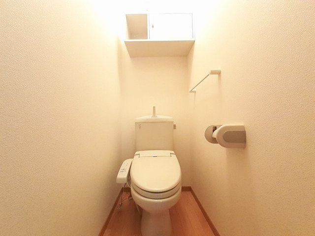エクセレンス　ヒル　Ｃのトイレ|落ち着いたトイレです