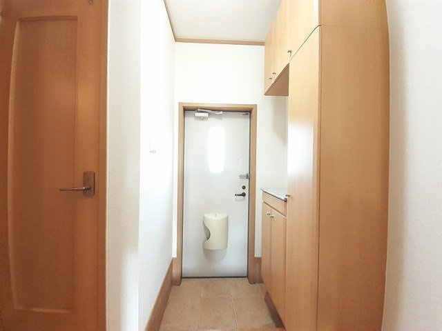 エクセレンス　ヒル　Ｃの玄関|ゆったりとした玄関です