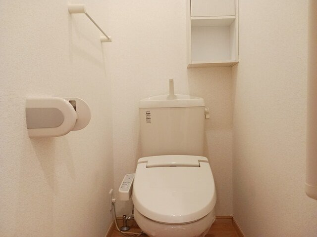 ベル・セゾンのトイレ|ゆったりとした空間のトイレです