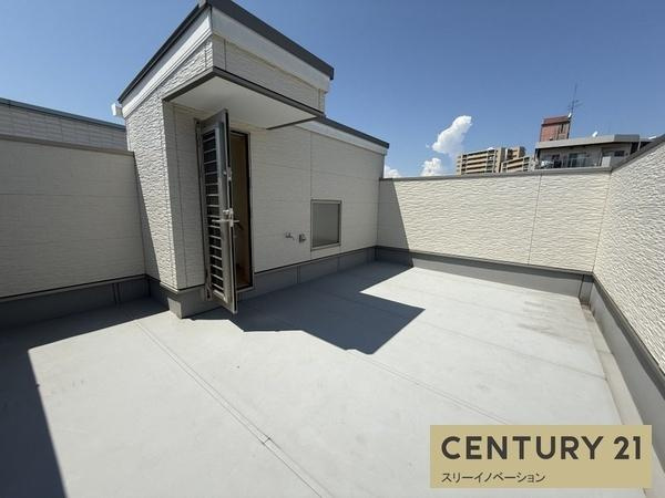 西九条4丁目中古戸建のバルコニー