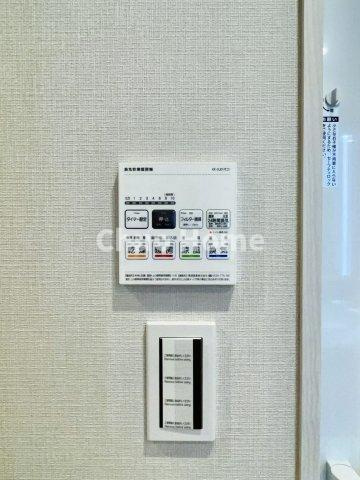 亀戸センタープラザの内装|【浴室乾燥機】暖房・冷風・換気・乾燥が可能です。毎日を快適に過ごせるうれしい機能が揃っています。雨の日の洗濯物も安心です。