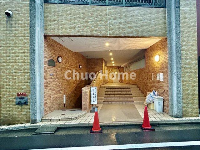 亀戸センタープラザのエントランス|【エントランス】マンションのエントランスは、その物件の印象を決める、顔とも言える場所です。毎日通る場所ですからきれいなのが一番です。