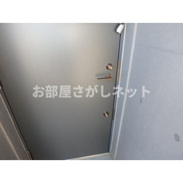 FARE中野Ⅵの玄関