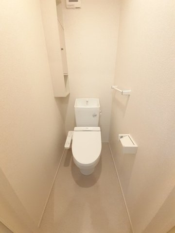 メゾン　ド　シャルマンのトイレ