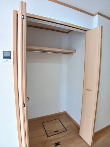 メゾンドアンジュＢの収納