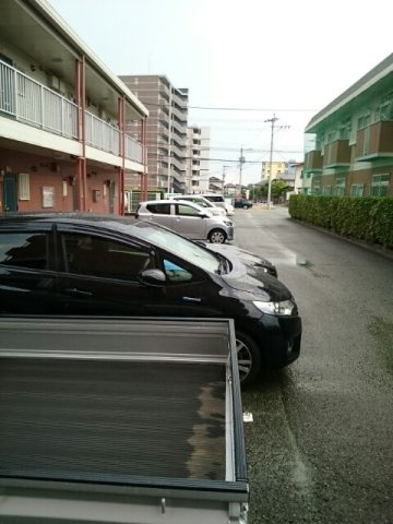 コーポあづまⅤの駐車場