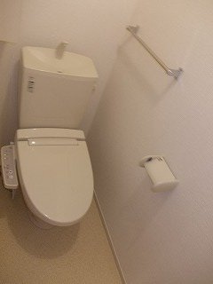 カーサ　アラモーダのトイレ