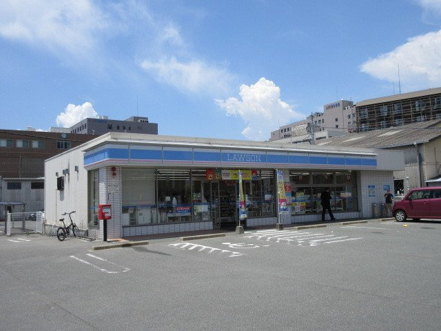 エレガンテ　プレッソⅣの周辺|ローソン大川榎津店まで590m