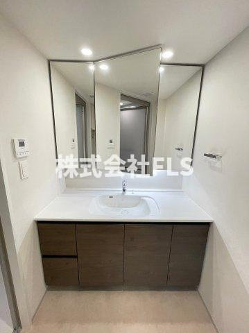 豊島区千川２丁目の賃貸マンションの洗面所